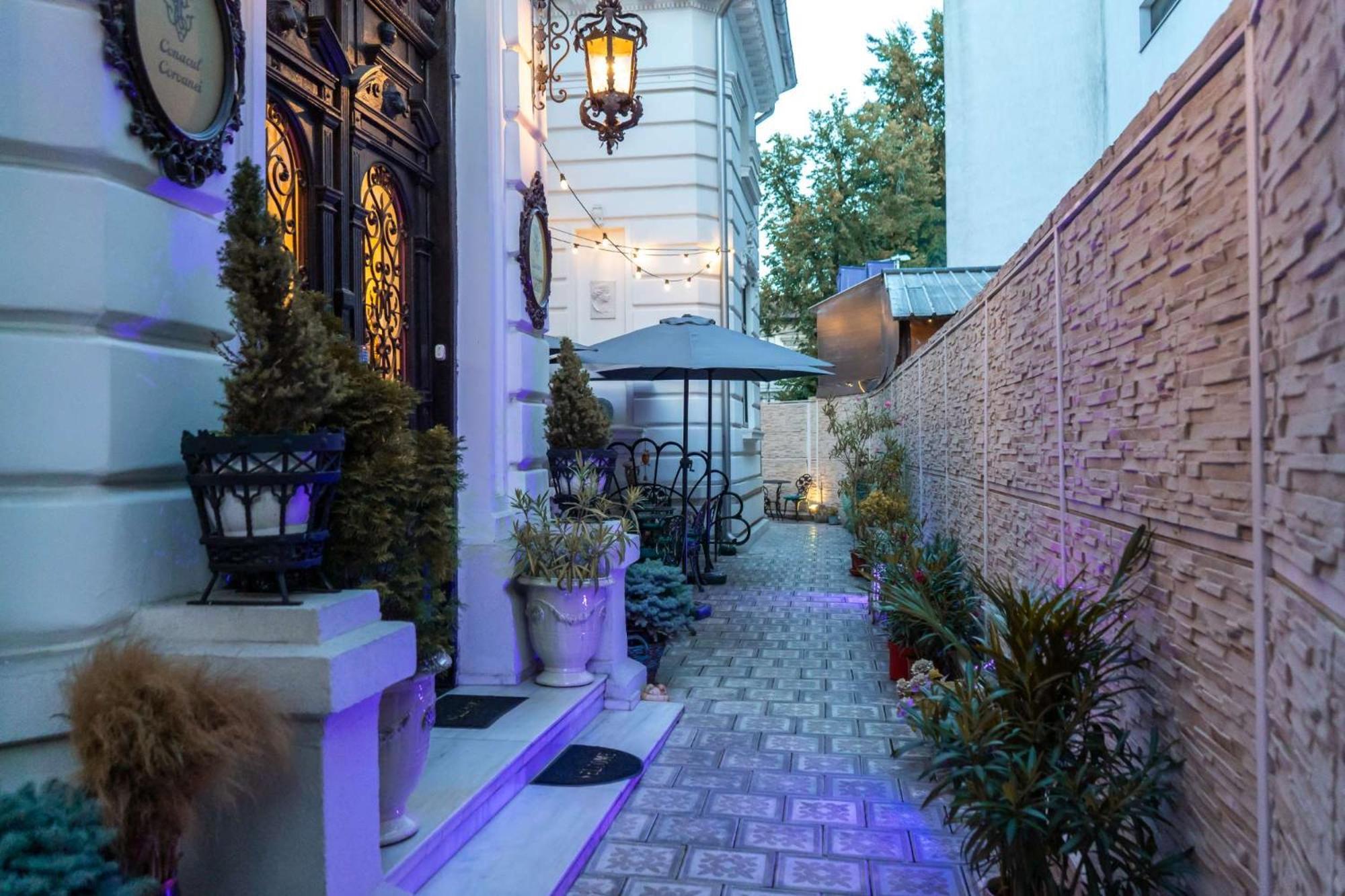 Conacul Coroanei Luxury Boutique Hotel Bukarest Exterior foto