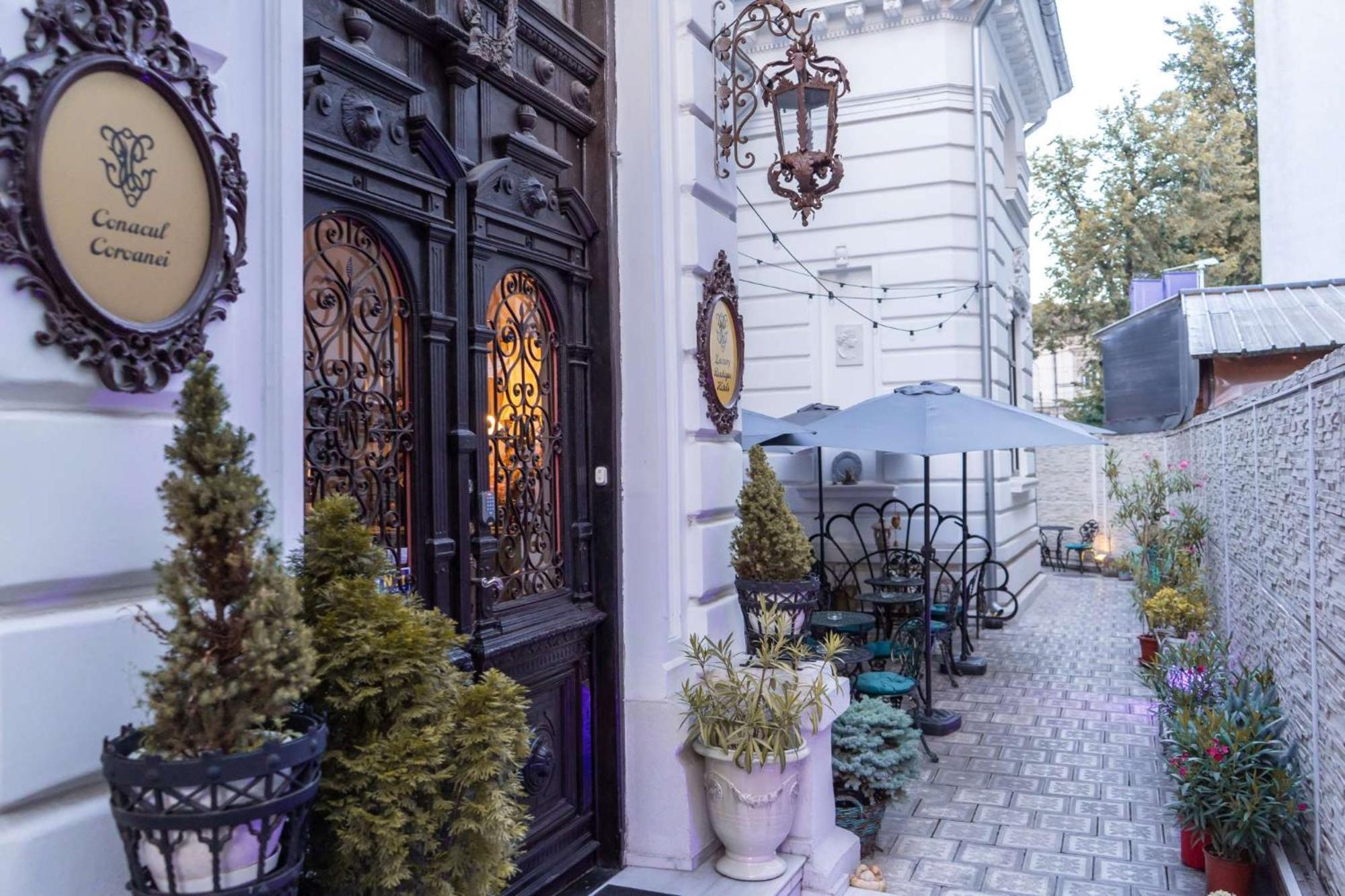 Conacul Coroanei Luxury Boutique Hotel Bukarest Exterior foto